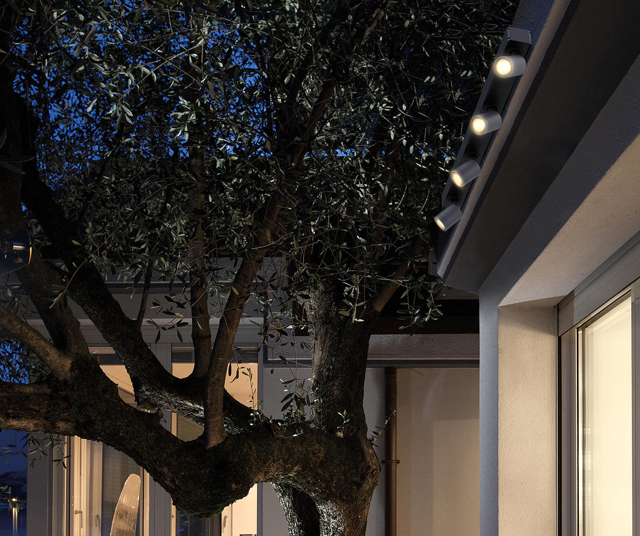 Faretti orientabili da parete con bluetooth