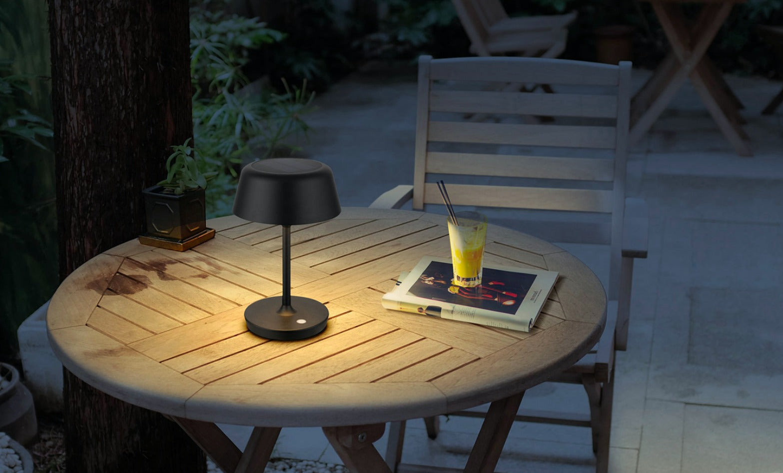 Lampada Solare da Tavolo Nera