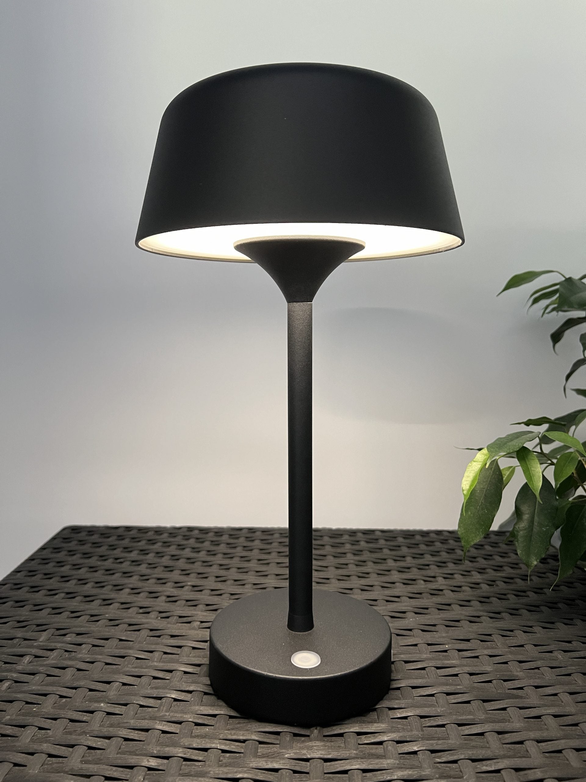 Lampada Solare da Tavolo Nera