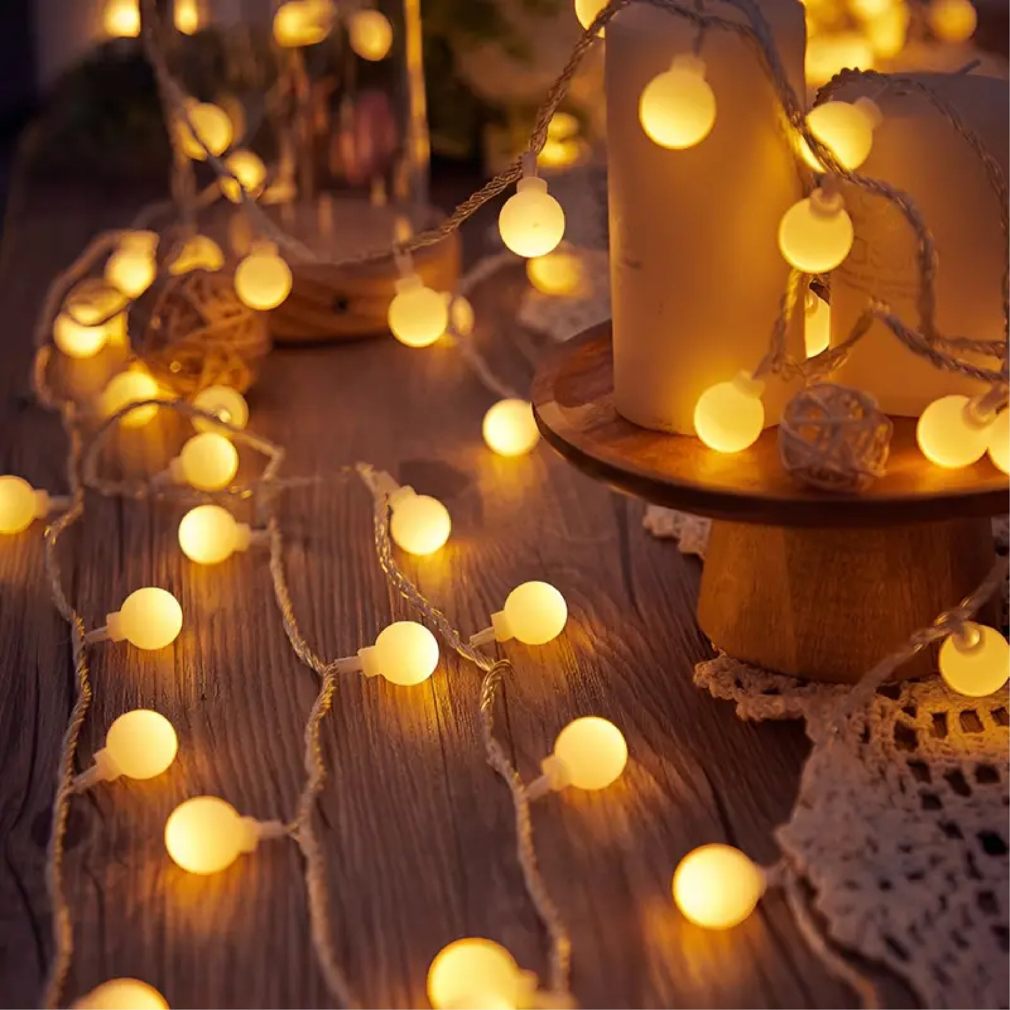 Luci di natale con pannello solare con bulbo grande di colore bianco caldo