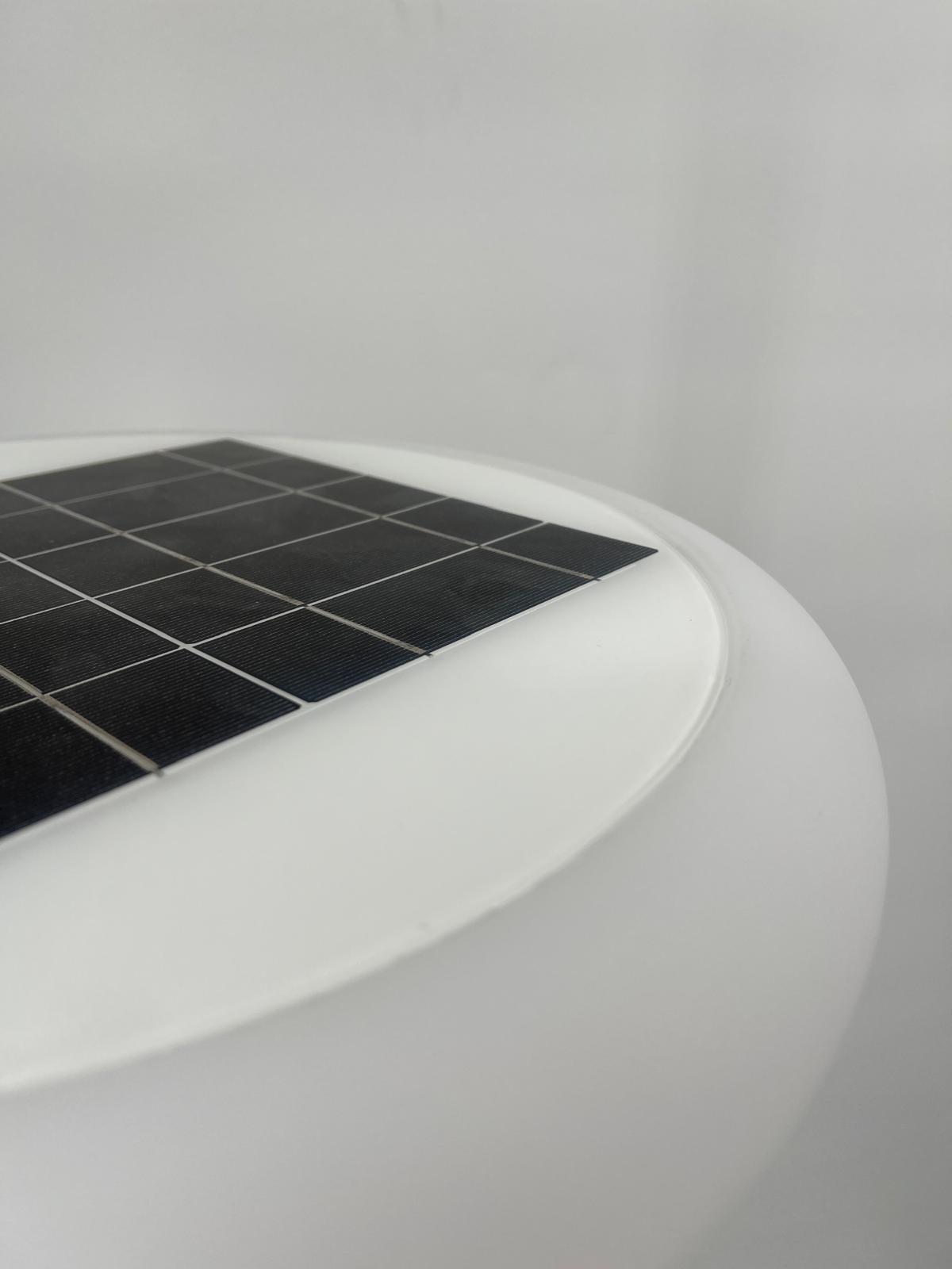 dettaglio pannello fotovoltaico monocristallino led rgbw decorativo con app