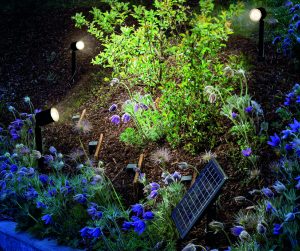 Tris faretti energia solare a led per illuminazione giardino, piazzali o illuminazione piante